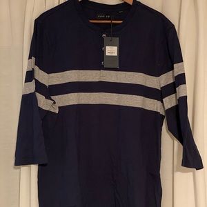 Five Four baseball t-shirt sz XL